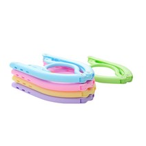 휴대용 접이식 옷걸이 5종 세트, 연두, 하늘, 핑크, 노랑, 보라, 5개입