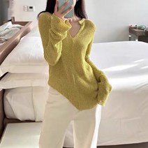 비비에모 여성용 하프 오픈 카라 딥브이넥 롱소매 언발 니트 02717