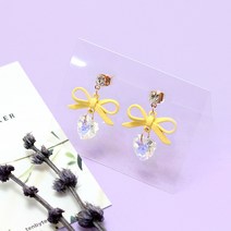로본 하트트롭 리본 귀걸이