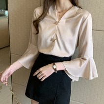 루나걸 리즈논 브이 블라우스