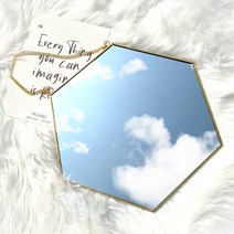 오르비 트레킷 헥사곤 미러 대, 아웃라인 색상 Glossy Gold / 후면 색상 Matt Black / 유리 Clear Glass