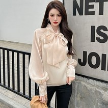 루나걸 브로크 리본 블라우스