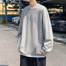 어디든 어울리는 페이크 라운드넥 남성 맨투맨