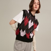 R HEART ARGYLE KNIT VEST