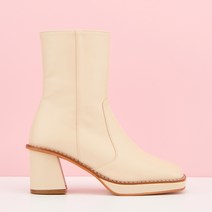 att Chungky Ankle Boots