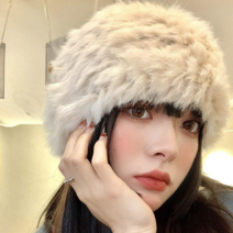 디아더컬러 여성 겨울 소프트 털 비니