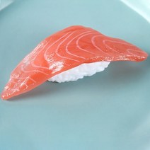 한봄찬 크리에이티브 스시모양 냉장고 자석 2개, 연어스시2개