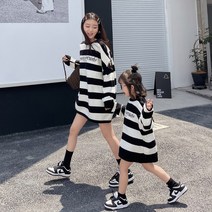 엄마랑 딸 모녀 커플룩 가을 간절기 스트라이프 라운드넥 니트 미디 기장 맘커플 여아 패밀리룩 등하원룩
