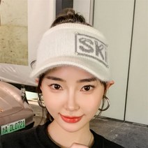 포니테일 겨울 여성 골프 털 모자 뚫린 니트 캡 여자 연습복장 귀도리 이어워머, 화이트