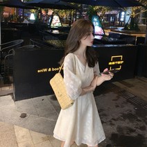 빈티지화이트원피스 프렌치 클래식 보이핏 볼륨 리시안시스 디자인감각 스윗 벌룬소매 점프슈트 여성 여름 3645500992, 화이트 S