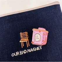 2019 연극 나쁜자석 / 핀뱃지