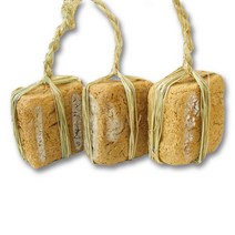 국내산 전통재래식 메주3장(국산콩 약8kg 메주 약6kg 참숯 고추 증정), 3장 1박스, 메주 3장