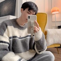 크리스마스룩 남친룩 스트라이프 루즈핏 남자 앙고라 니트