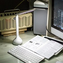 DGITEM 한빛 LED스탠드 각도조절 터치식 시력보호 무드등 독서등 학습용 스탠드, LED스탠드_PLD-830