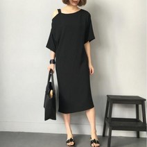 베리위시 딥블랙 언발 오프숄더 원피스
