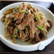 웰빙반찬 섬유질풍부 토란줄기나물 2개 회사원도시락, 종류, 200g x2