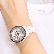 화이트패션시계 큐빅아이템 밝은색상시계