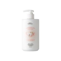 [나언 PICK] 바디판타지 모이스처라이징 바디로션 500ml 4종 택 1, 바디로션 웨딩데이판타지