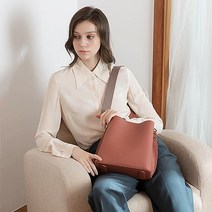 [에스콰이아] 글램 버킷백