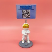 깃발든우주인 카운터매장홍보물전시인테리어장식품 소품샵 앤틱 음식점 카페꾸미기
