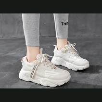 태그장식 키높이 운동화 스트릿 어글리슈즈 코디완성 골라신기 일상패션