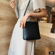 가바바 여성 가방 파스텔톤 단추콩 귀요미 스퀘어 숄더백 G43602