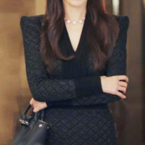 주리의옷방 연예인스타일 손예진 사랑의불시착 어깨 포인트 브이넥 미니원피스