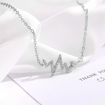 925 목걸이 여성 한국어 버전 ins는 쇄골 체인 라이트 럭셔리 틈새 심플 기질 펜던트 퇴색하지 않습니다