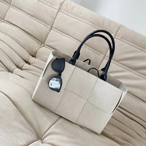 래티스 캔버스 위빙 레더 토트백