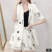 가바바 여성 투피스 예술적인 디자인이 멋진 더블 버튼 정장 투피스 G50804
