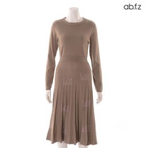 에이비플러스 ab.f.z 언더 플리츠 레터링 R넥 니트 원피스 (AFU1OO51A)