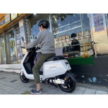 [오늘출발] 아이휠 미니쿠 듀얼 울트라 48V 28.8Ah 국산배터리셀 사용 듀얼모터 배달용 출퇴근용 전동스쿠터, 미니쿠 듀얼 화이트, 48V 48Ah 고용량배터리