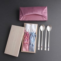 왕실거북 칠보 은수저 2벌 80% 50돈 수저 젓가락 2인용 전통 칠보 무늬 조각 고급 명품 수저 젓가락 세트 예단 생신 부부 커플 수저 vip 외국인 선물세트 포장 인쇄, 실버보자기+인쇄있음