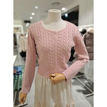 [지스바이지센] 스퀘어 꽈배기 크롭 가디건 ZEKCN217