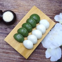 [ 이든미 ] 굳지않는 떡 흰바람떡 1키로 + 쑥바람떡 1키로 /통팥앙금 향긋한 쑥향 쫄깃한 멥쌀반죽 인기만점 디저트, 1kg