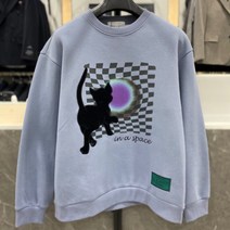 리버클래시 22F/W 바이올렛 애니멀 아트웍 세미오버핏 맨투맨 (LIW41920)