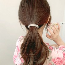 클레이스 큐빅 보석 반달 자동핀