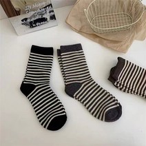 남자 여자 양말 줄무늬 여성 봄과 가을 중간 튜브 ins 트렌드 일본 패션 간단한 긴 더미 모든 경기