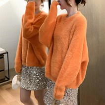 [케익] 라운드넥 앙고라 니트티