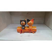 통나무에 앉아 낚시하는 목각고양이 커플(S) 선반장식품 고양이 장식소품 카페인테리어소품 아이방꾸미기, 주황