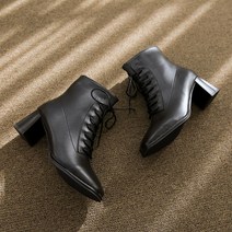 슈뿐 레이스업 워커 스퀘어 앵클 부츠(6cm)