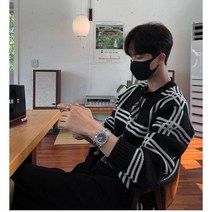 유니크 사각 체크 오버핏 라운드 니트 소프트 고급스러운 스트라이프 헨리넥 빅사이즈 니트 티셔츠