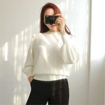 모노위크 솜사탕 포근포근 퍼프소매 앙고라 라운드 니트