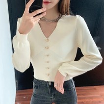 코지니랜드 골드 버튼 브이넥 티블라우스 출근룩
