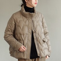 따뜻함 가득 덕다운 패딩 마실 산책용