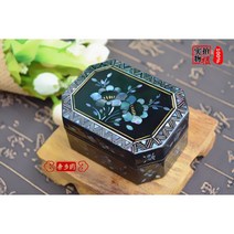 코래비 밀빛 칠기 자개 보석 상자, 타원형 모란 상자