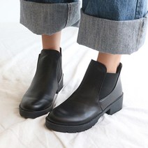 가을겨울 시크한 블랙 가죽 여성부츠 반짝이는신발