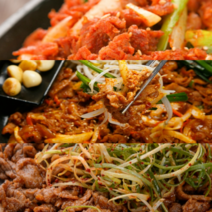 매콤 콩나물 제주 돼지 불고기 제육볶음 콩불 밀키트 돼지고기 두루치기 500g 1kg, 흑돼지 두루치기(500g+야채팩300g세트)