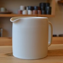 이소도예 모던 서버&저그, 540ml, 크림화이트(무광)