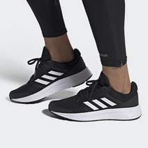 아디다스 클라우드폼 미드솔 쿠션좋은 런닝화